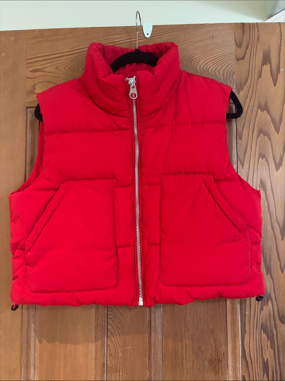 Pull&Bear Cropped Red Puffer Vest Size Medium